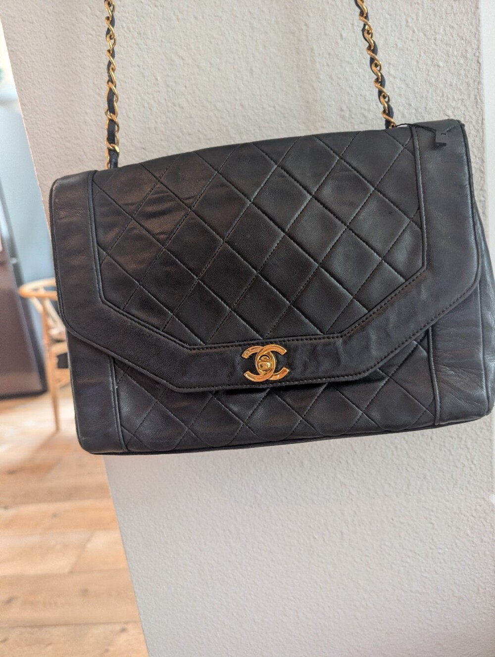 Vintage Chanel Diana Handbag (with certificate of authentication)